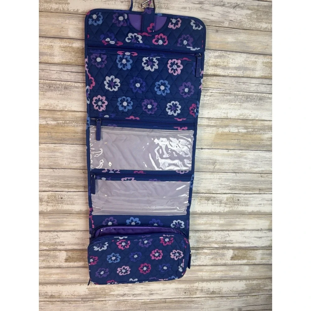 VERA BRADLEY Hanging Organizer Cosmetic‎ Case - Ellie Flowers - Blue - Purple